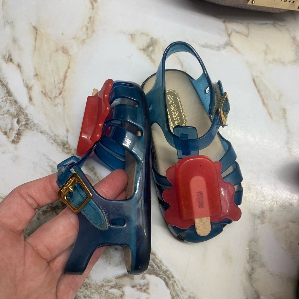Mini Melissa bundle sandals are size 6  rain boots size 7